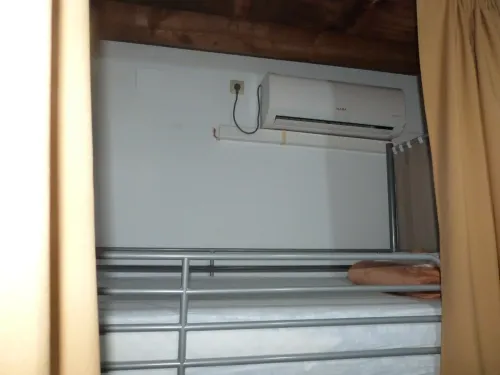 camara_habitacion_femenina_de_6_camas__2_resultado