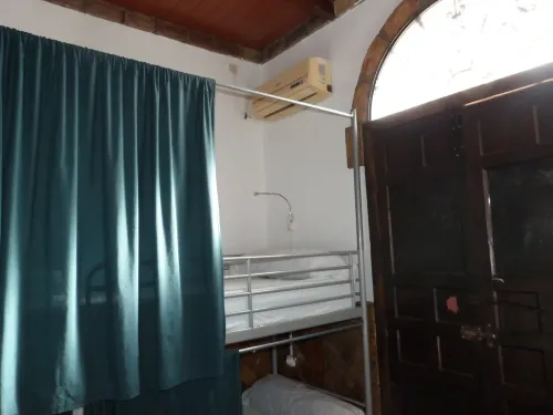 camara_habitacion_femenna_de_8_camas__1_resultado