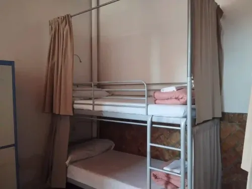 habitacion_femenina_de_8_camas_1_resultado